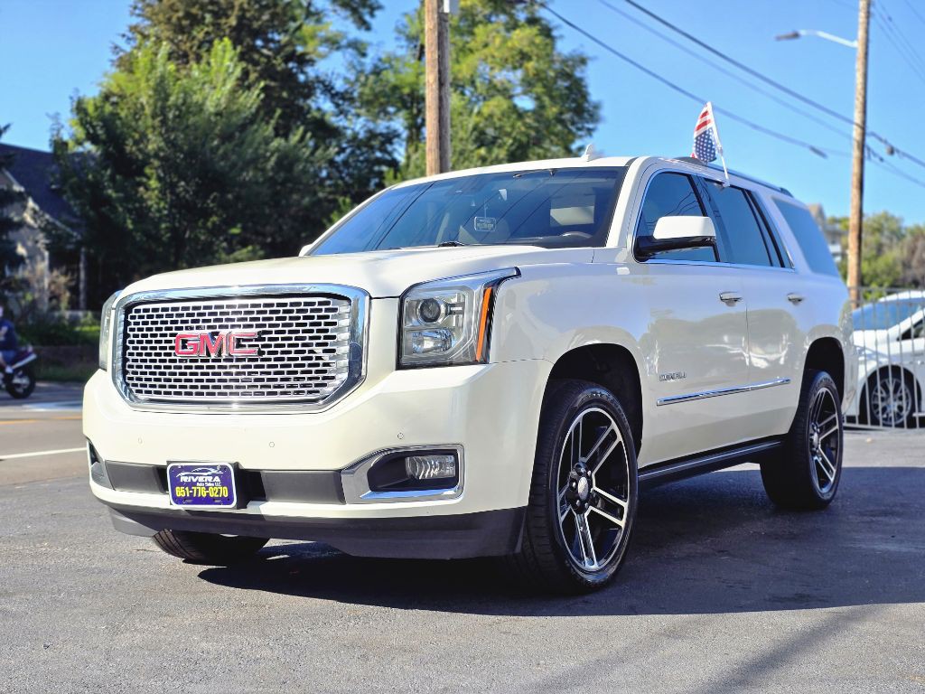 2015 GMC Yukon Image 1