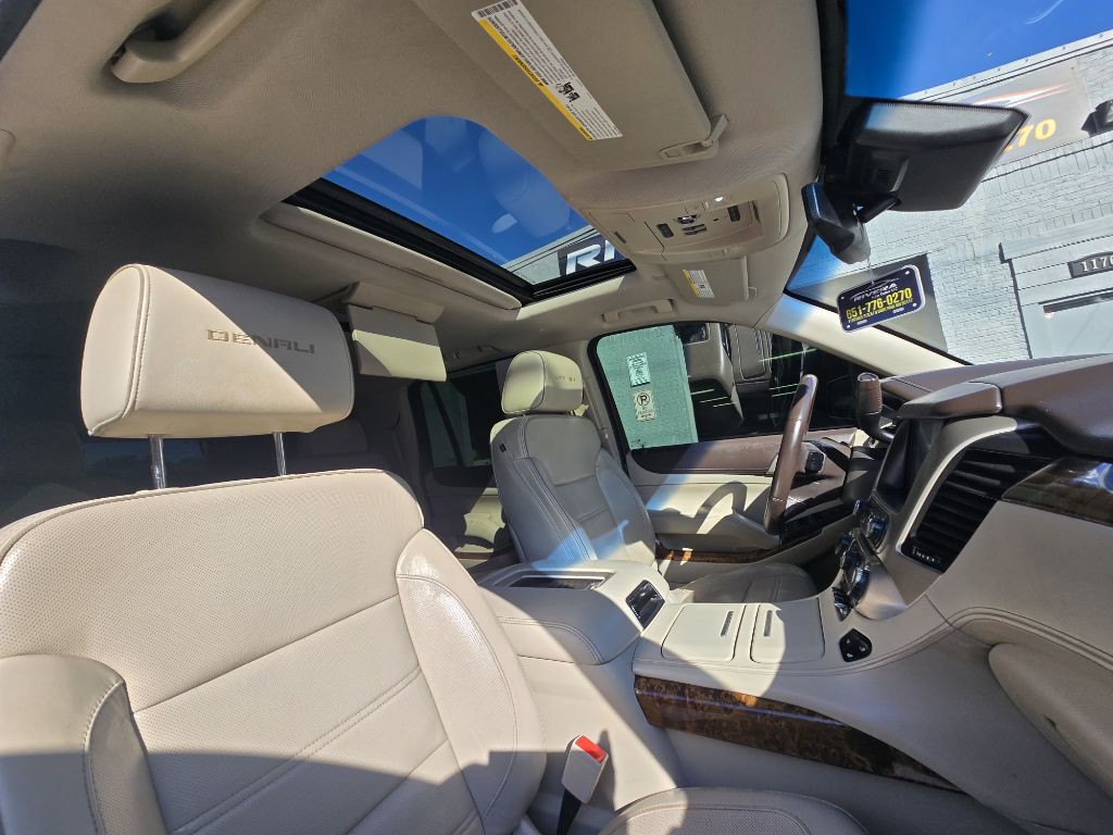 2015 GMC Yukon Image 10