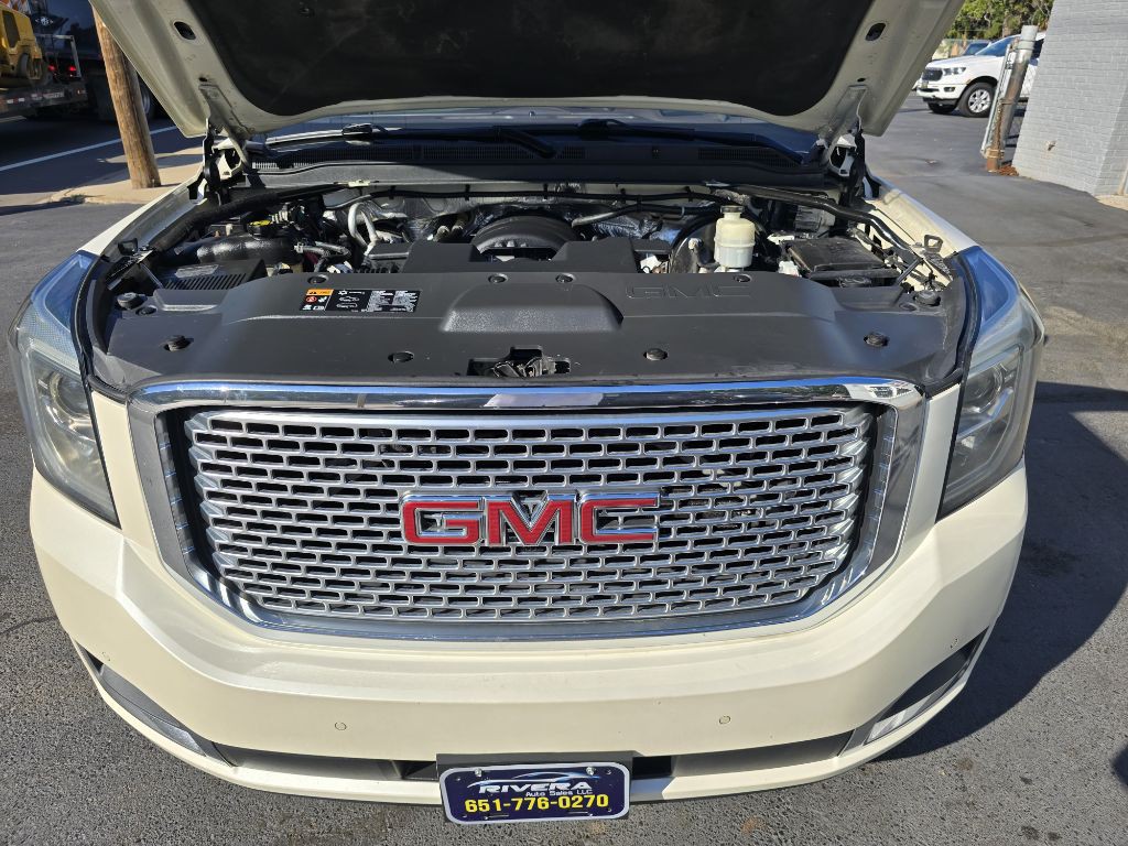 2015 GMC Yukon Image 24