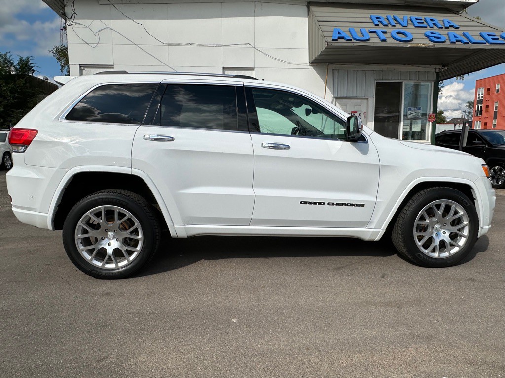 2017 Jeep Grand Cherokee Image 5
