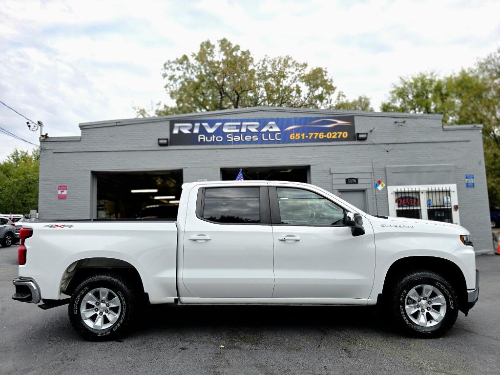 2021 Chevrolet Silverado 1500 Image 2