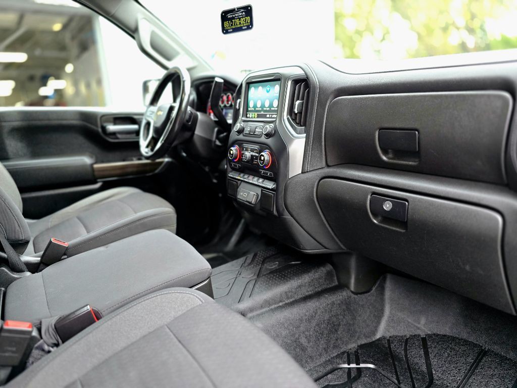 2021 Chevrolet Silverado 1500 Image 9