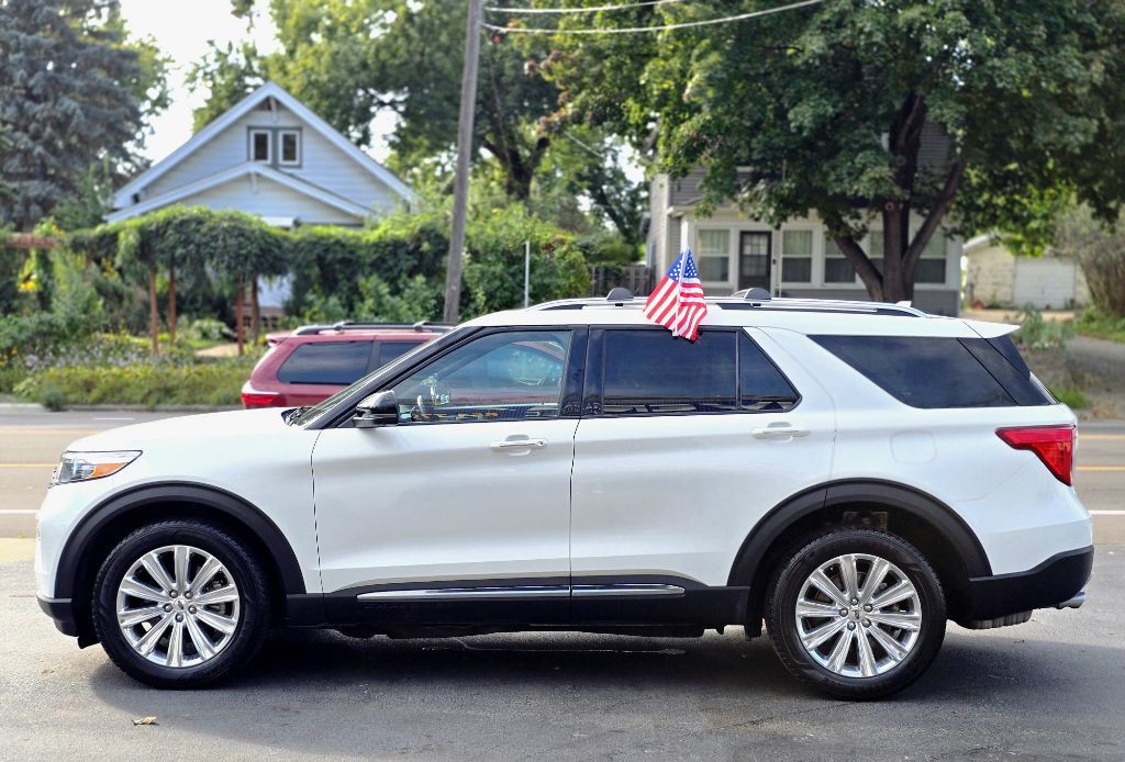 2020 Ford Explorer Image 6