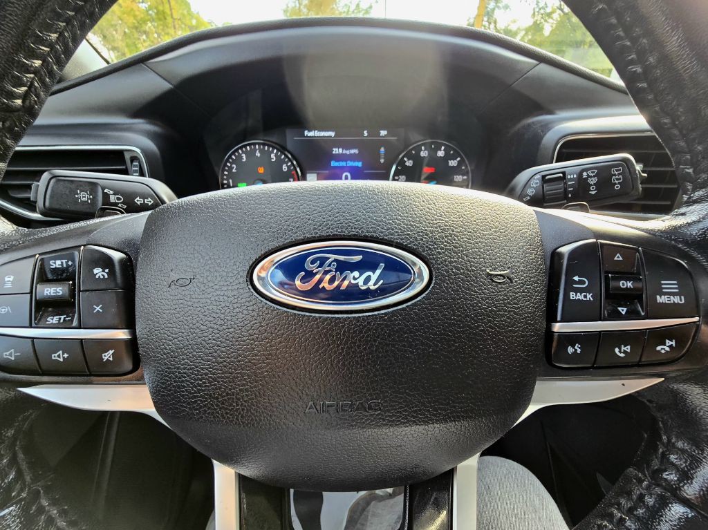 2020 Ford Explorer Image 18