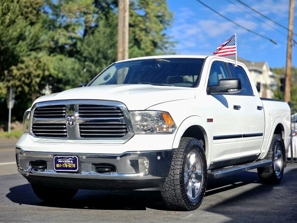 2014 RAM 1500 Image 1