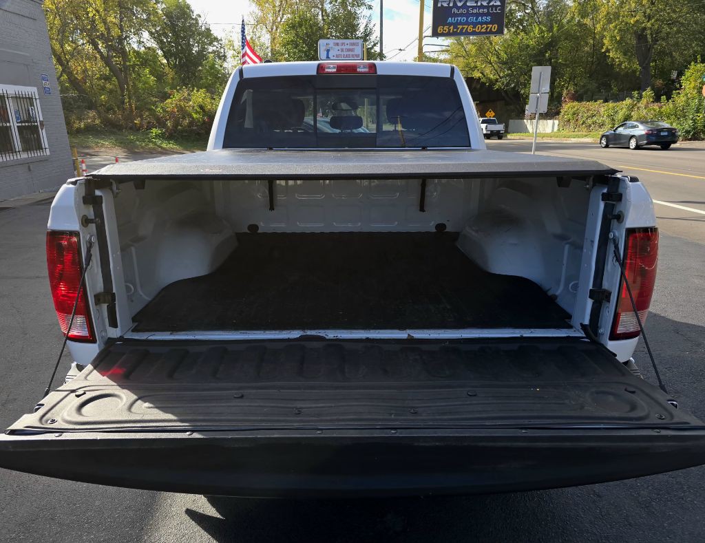 2014 RAM 1500 Image 12
