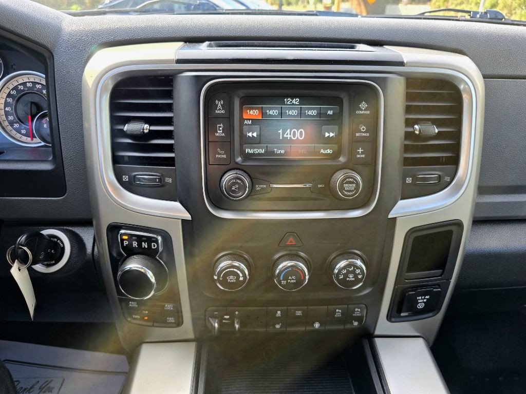 2014 RAM 1500 Image 19