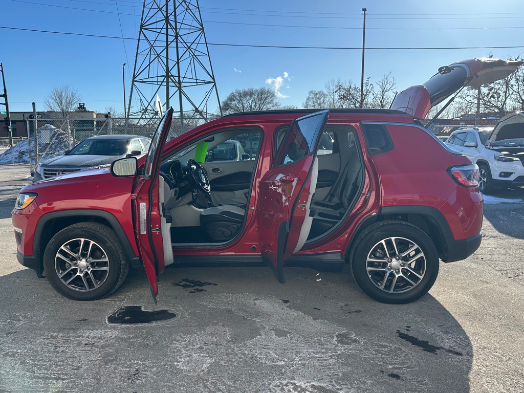 2018 Jeep Compass Image 7