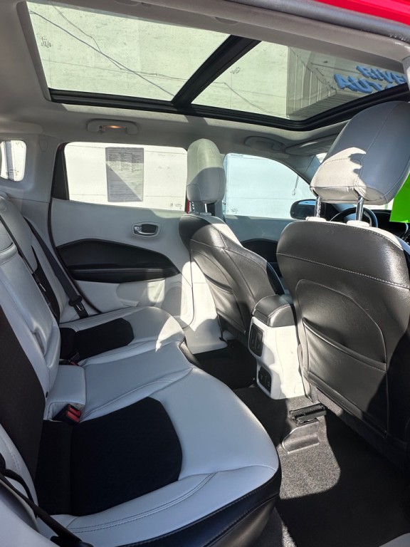 2018 Jeep Compass Image 10