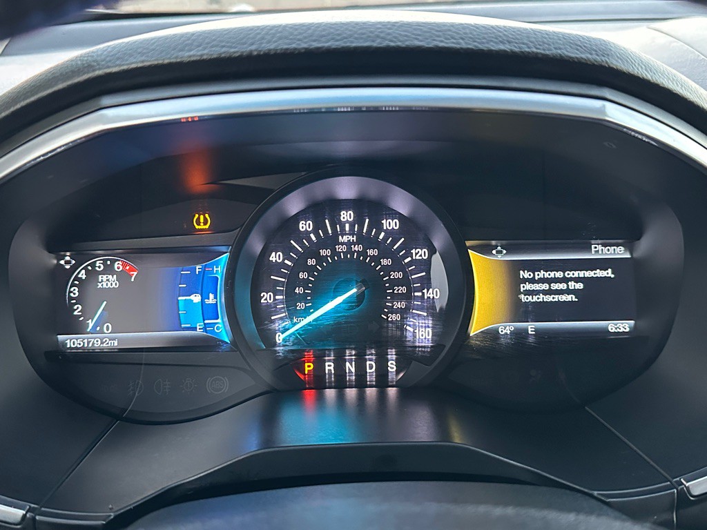 2016 Ford Edge Image 13