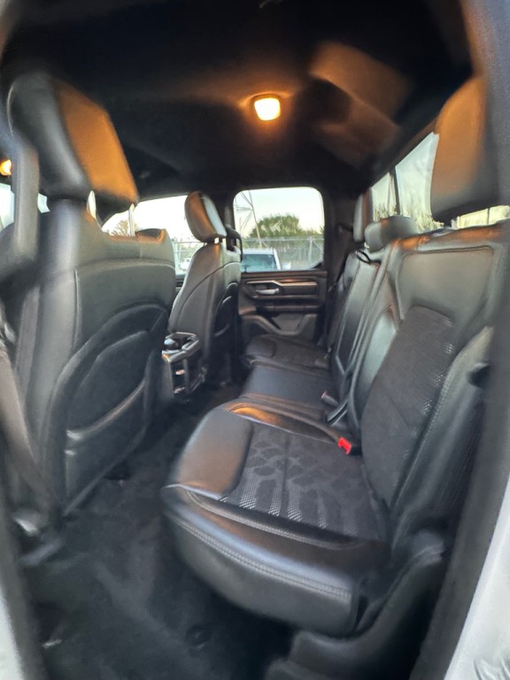 2020 RAM 1500 Image 9