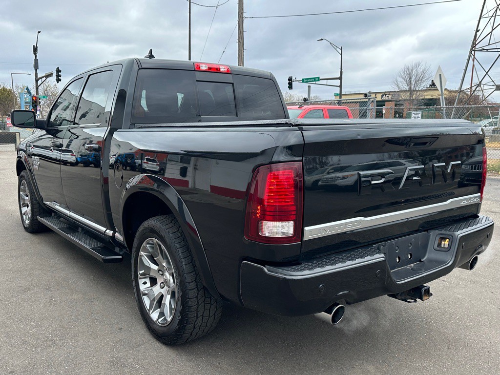 2018 RAM 1500 Image 3