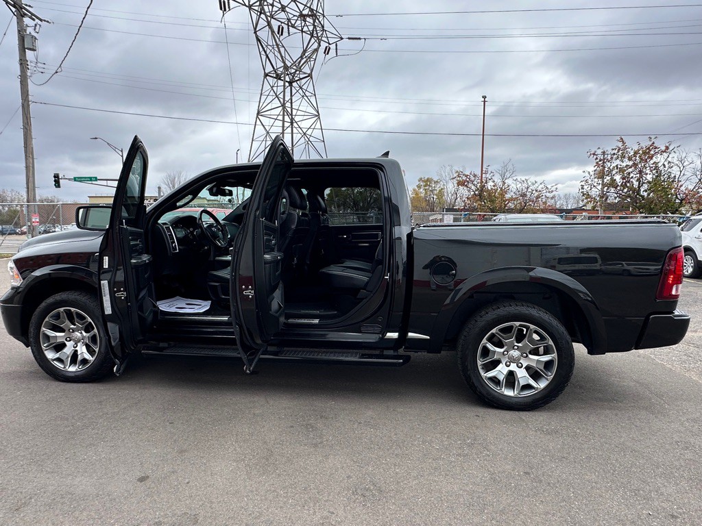 2018 RAM 1500 Image 8
