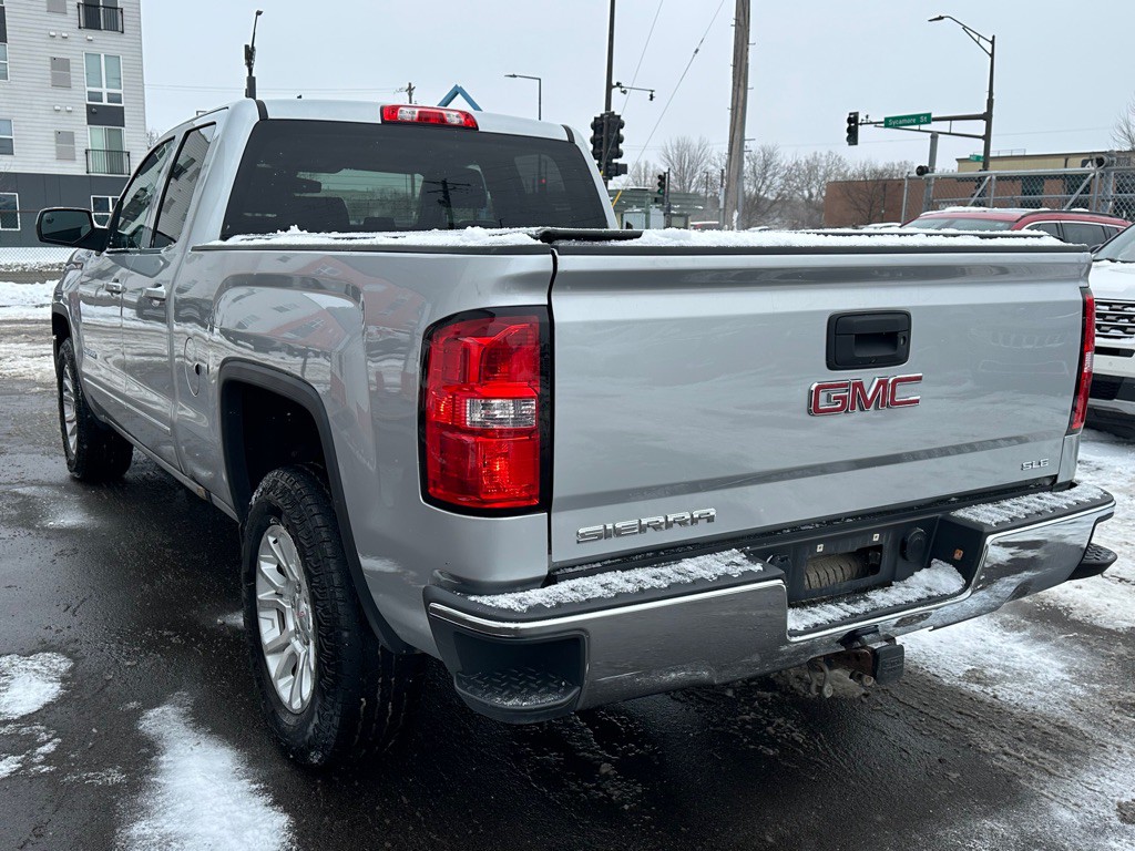 2017 GMC Sierra Image 3
