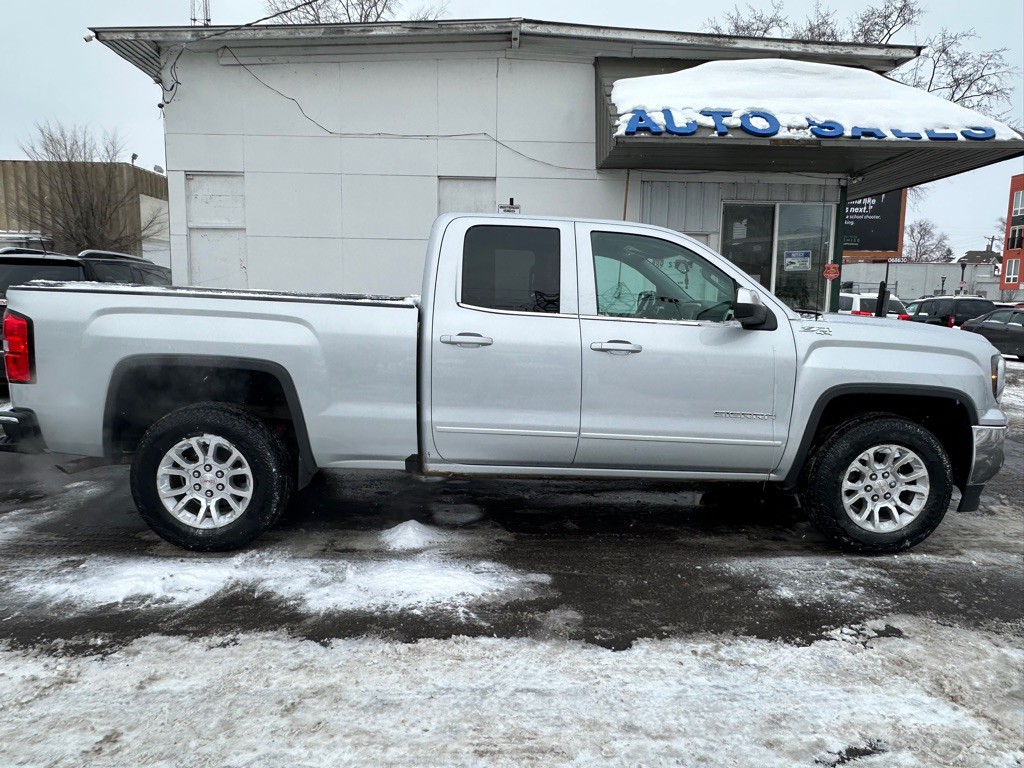 2017 GMC Sierra Image 5