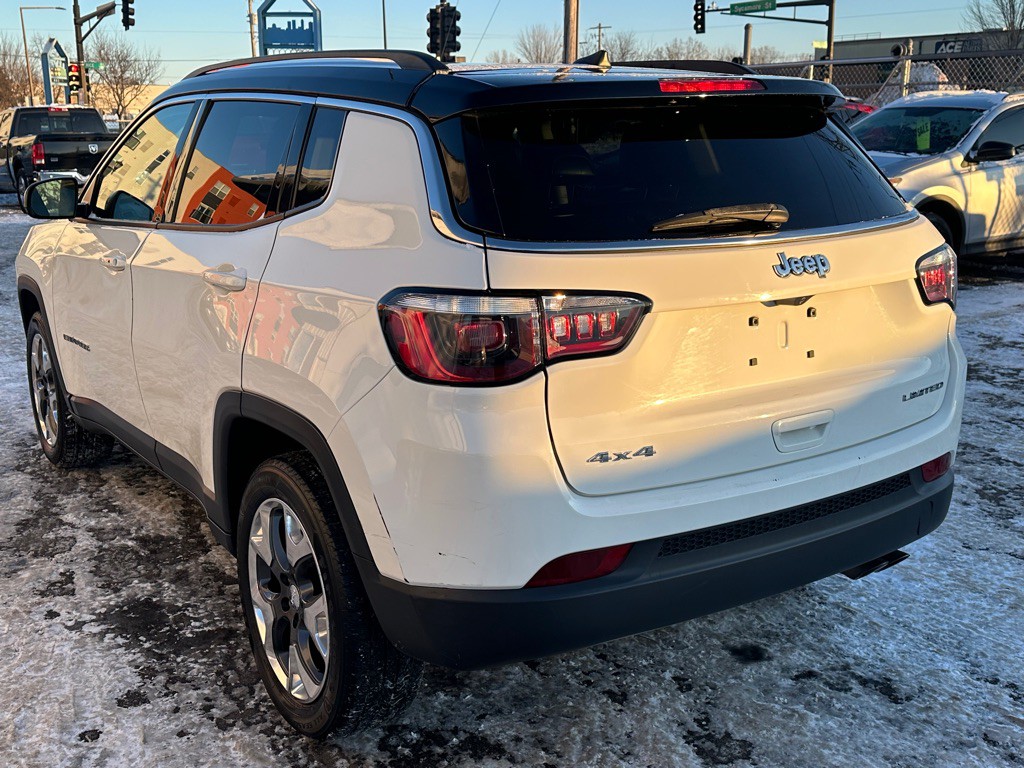 2018 Jeep Compass Image 3