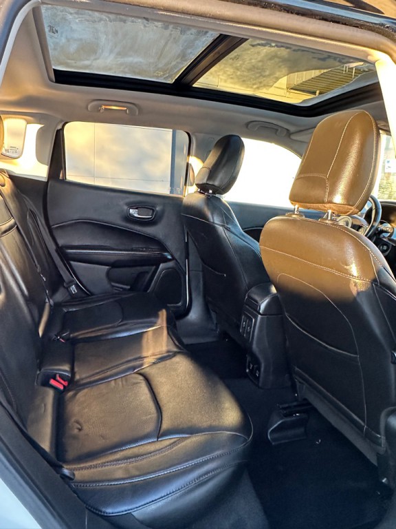 2018 Jeep Compass Image 10