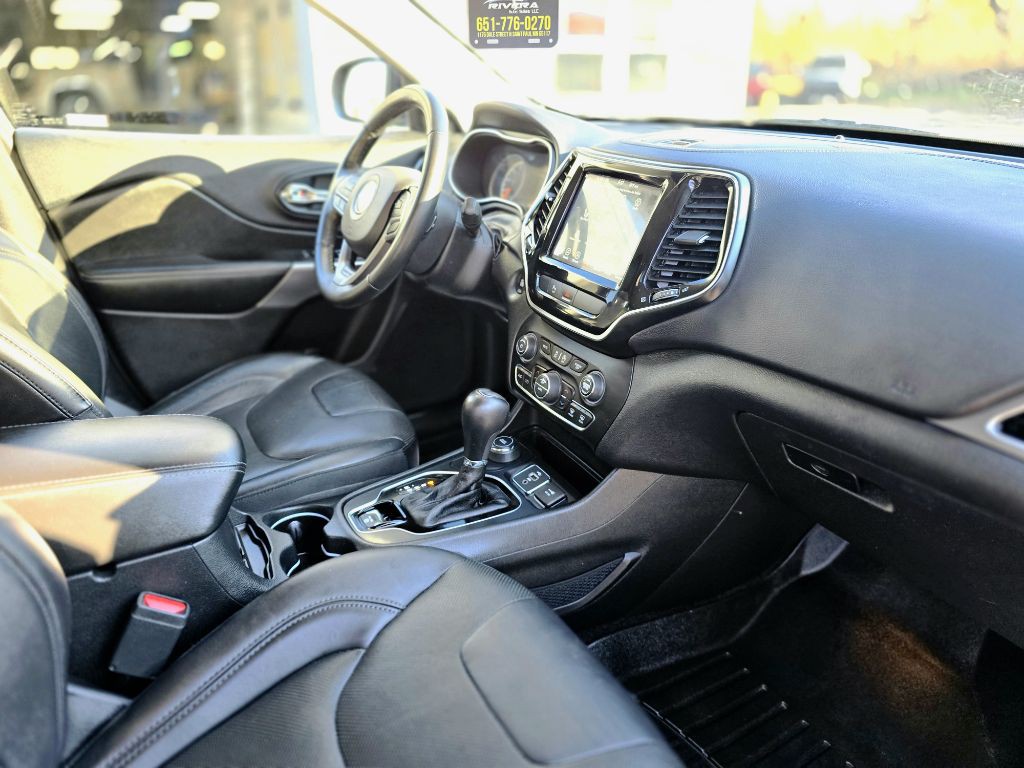 2019 Jeep Cherokee Image 11