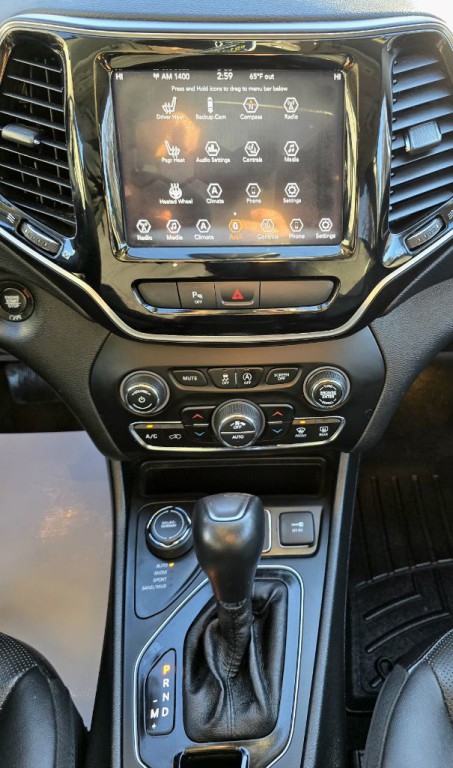 2019 Jeep Cherokee Image 19