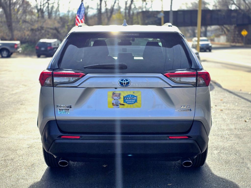 2020 Toyota Rav4 Image 4