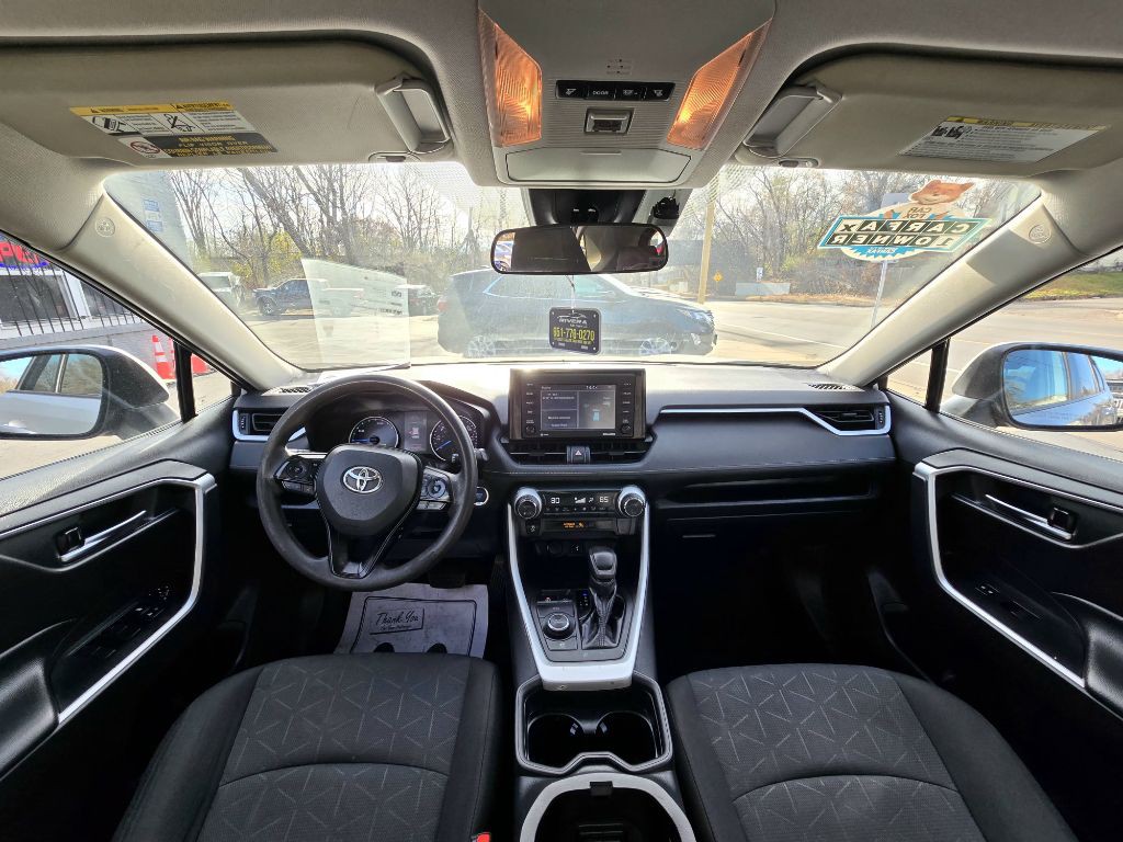 2020 Toyota Rav4 Image 13