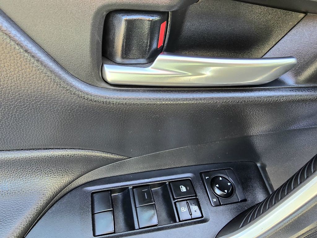 2020 Toyota Rav4 Image 15