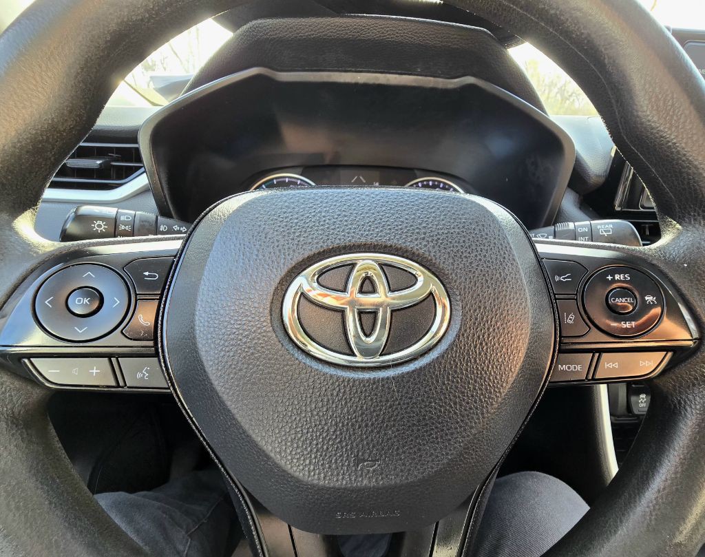 2020 Toyota Rav4 Image 16