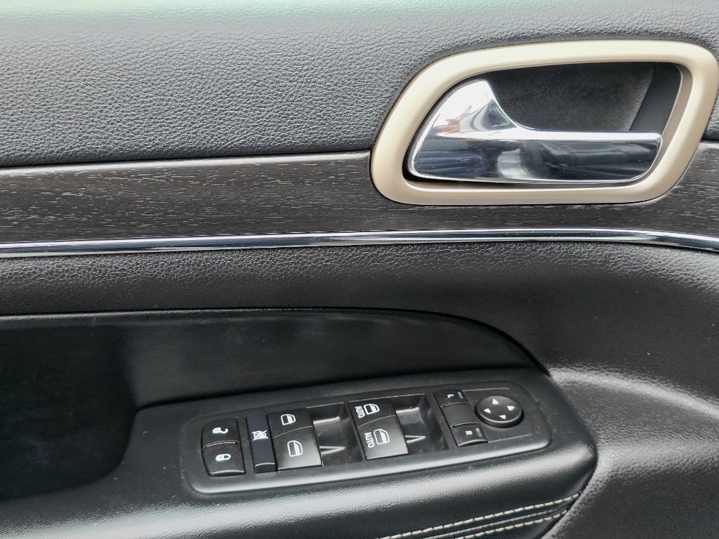 2016 Jeep Grand Cherokee Image 15