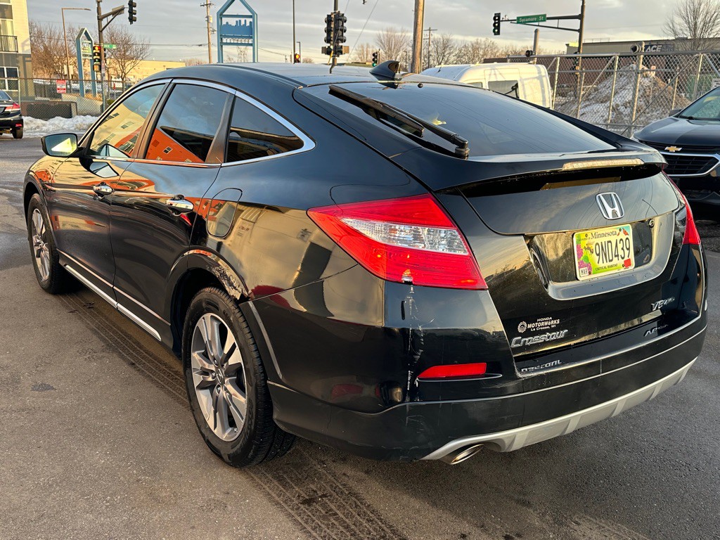 2013 Honda Crosstour Image 2