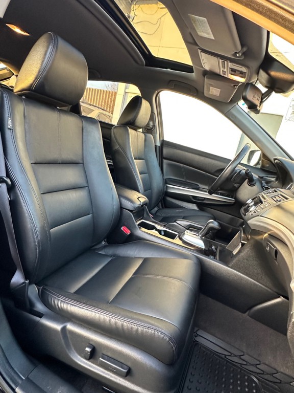 2013 Honda Crosstour Image 9