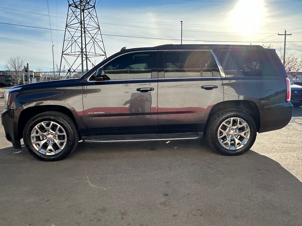 2016 GMC Yukon Image 2