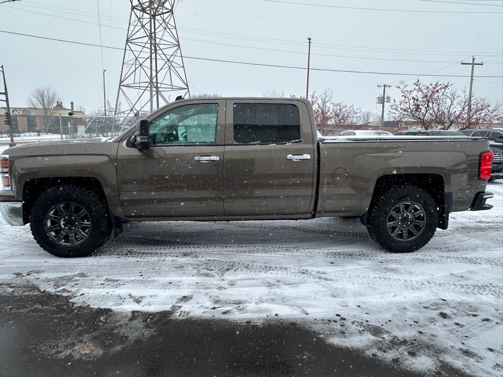 2014 Chevrolet Silverado 1500 Image 2