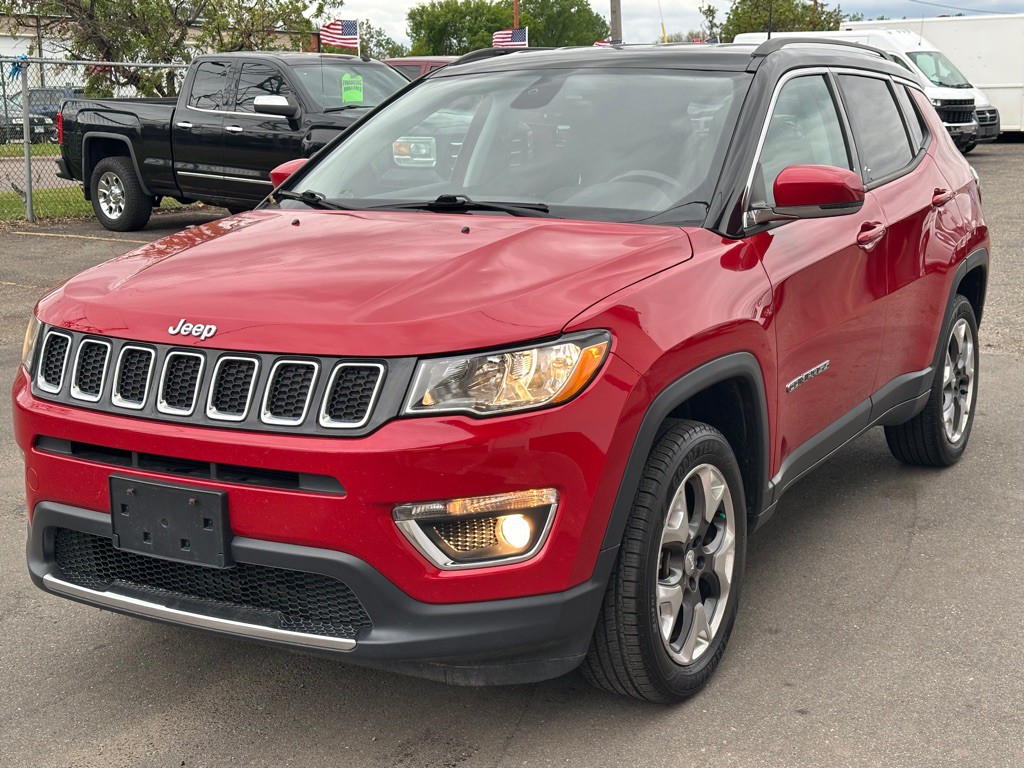 2018 Jeep Compass Image 1