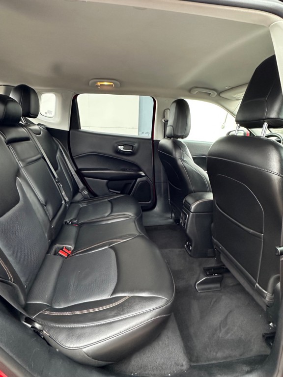 2018 Jeep Compass Image 10