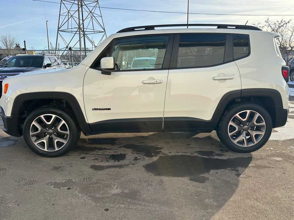2017 Jeep Renegade Image 2