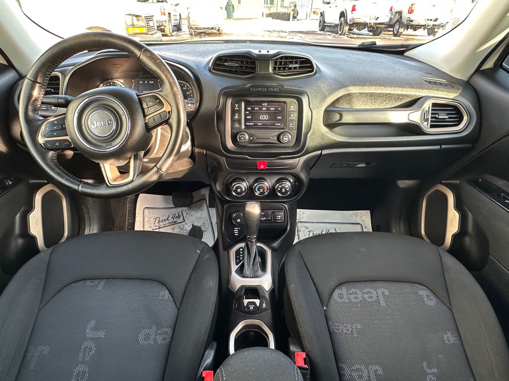 2017 Jeep Renegade Image 11