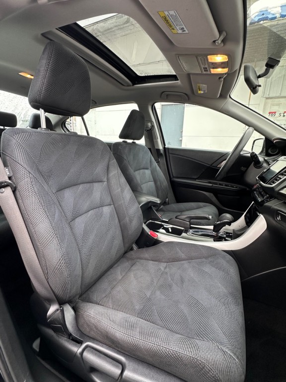 2016 Honda Accord Image 10