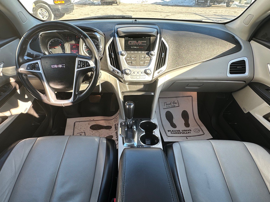 2016 GMC Terrain Image 12