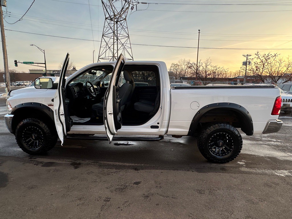 2016 RAM 2500 Image 7