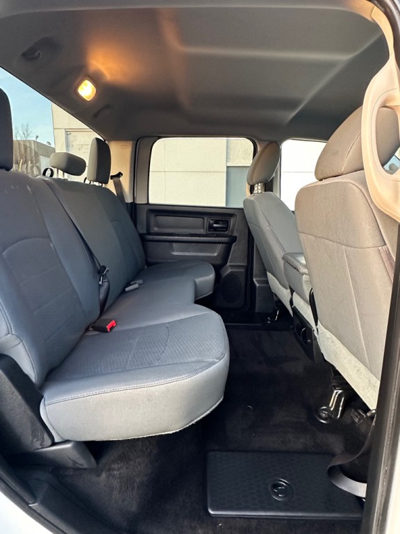 2016 RAM 2500 Image 9