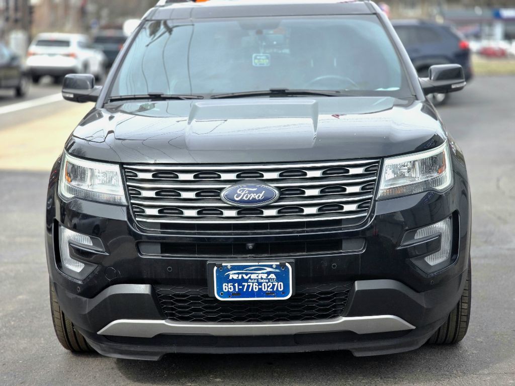 2017 Ford Explorer Image 8