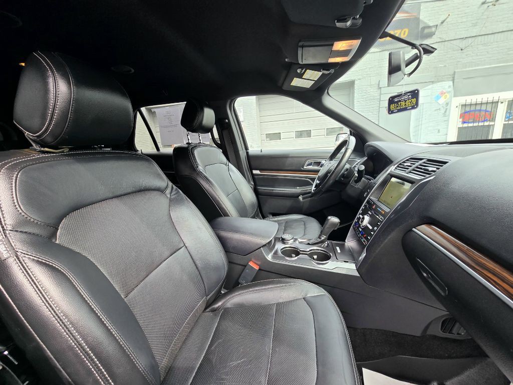2017 Ford Explorer Image 10
