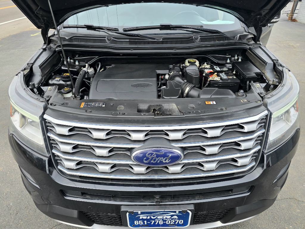 2017 Ford Explorer Image 22