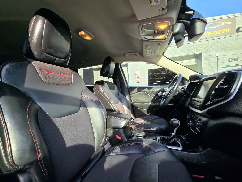 2014 Jeep Cherokee Image 10