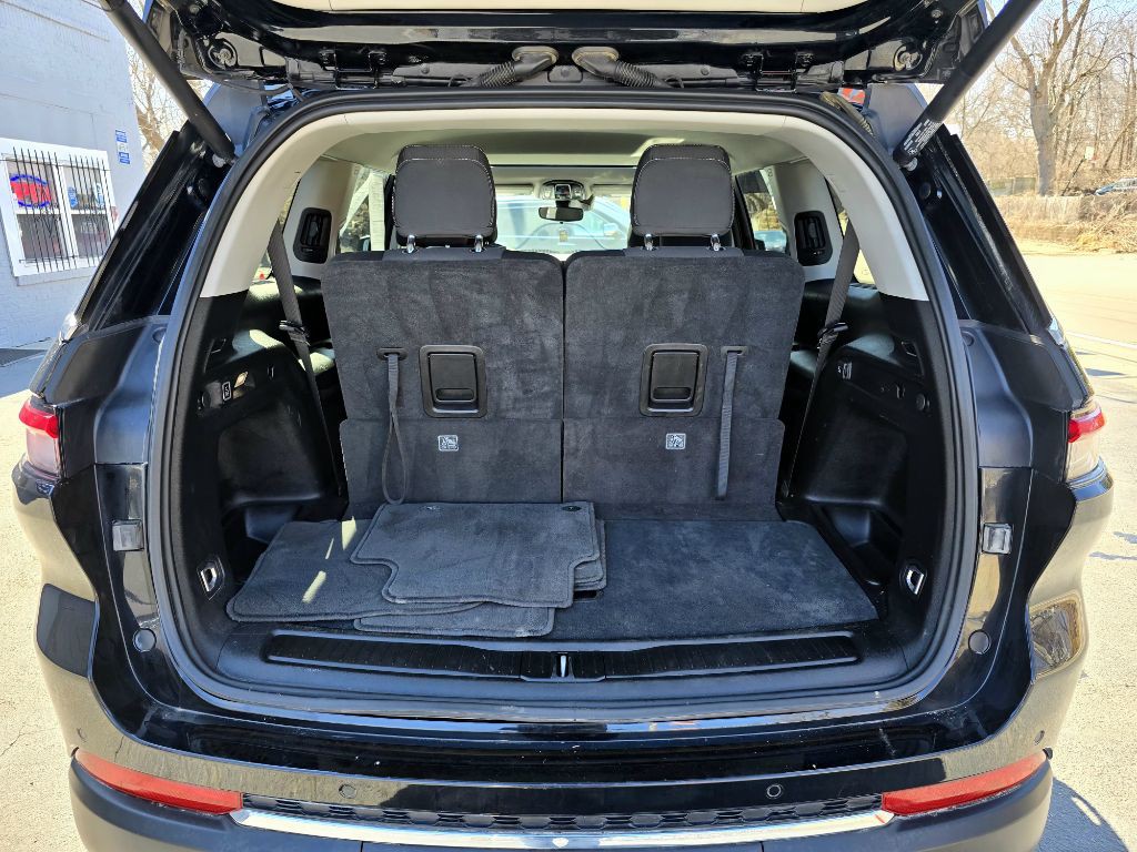 2023 Jeep Grand Cherokee Image 12