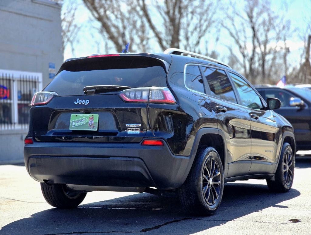 2019 Jeep Cherokee Image 3