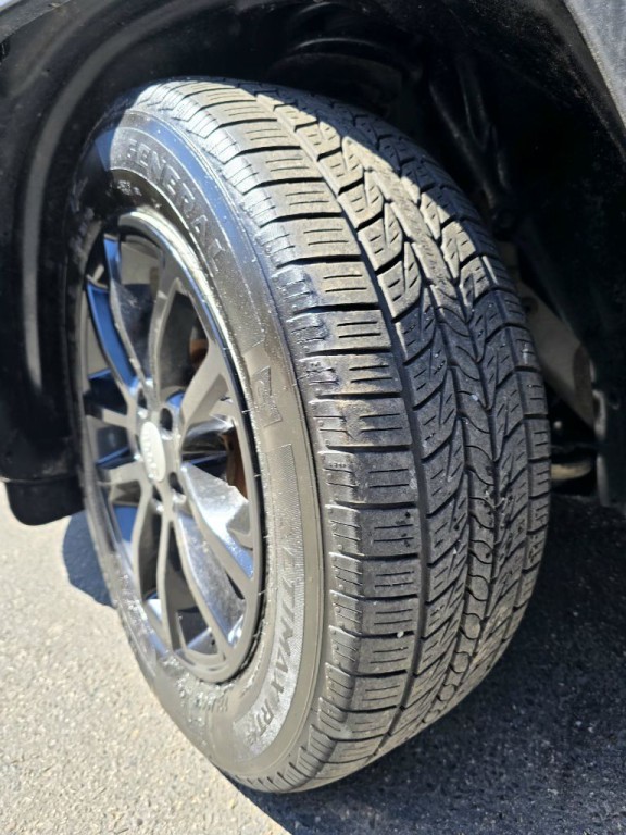 2019 Jeep Cherokee Image 21