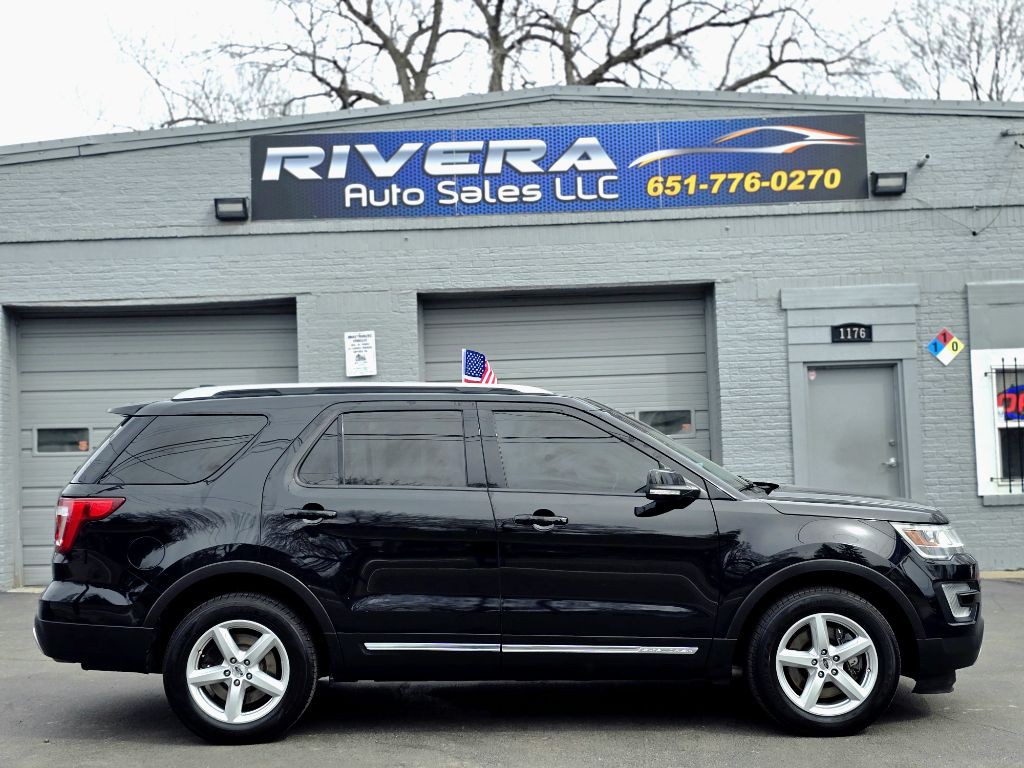 2016 Ford Explorer Image 4