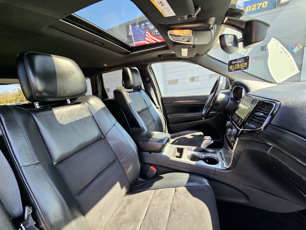 2020 Jeep Grand Cherokee Image 10