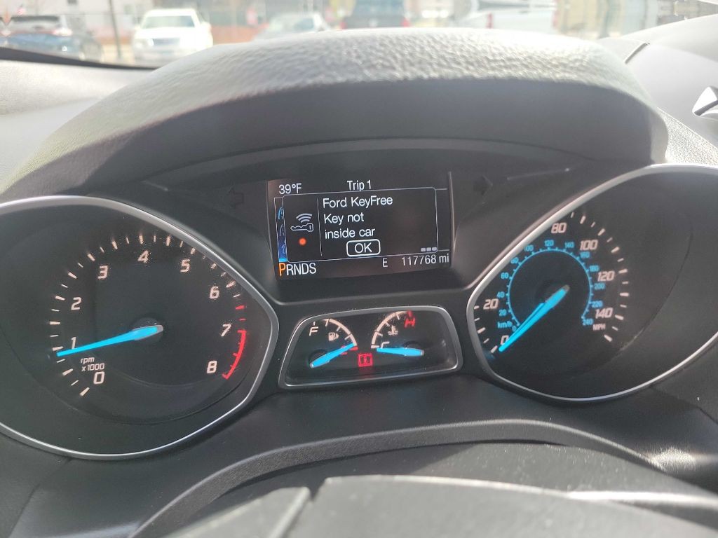 2015 Ford Escape Image 11